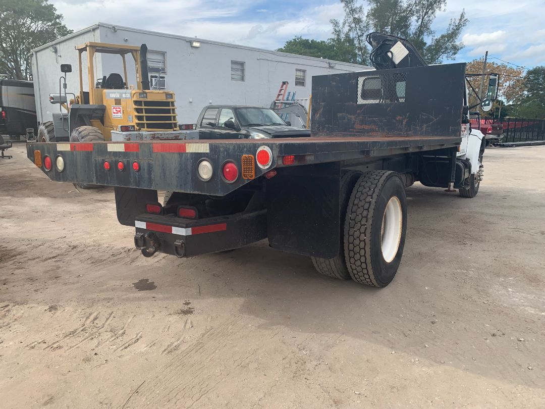 2001 INTERNATIONAL 466DT - Image 10